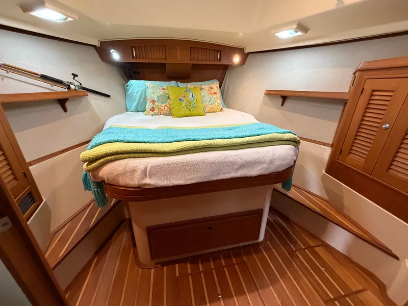 Slide: The Image of Island Packet 445 2005 - 11