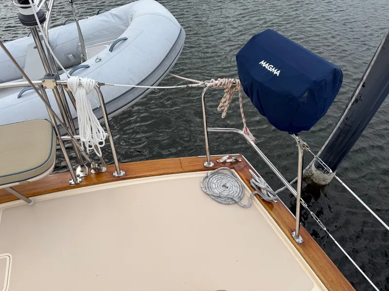 Slide: The Image of Island Packet 445 2005 - 114