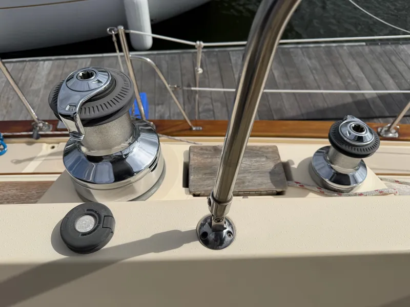 Slide: The Image of Island Packet 445 2005 - 130