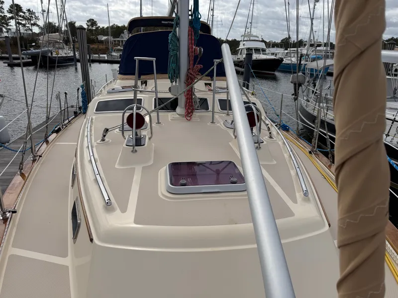 Slide: The Image of Island Packet 445 2005 - 140