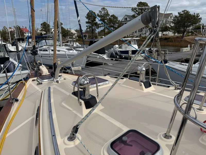 Slide: The Image of Island Packet 445 2005 - 150