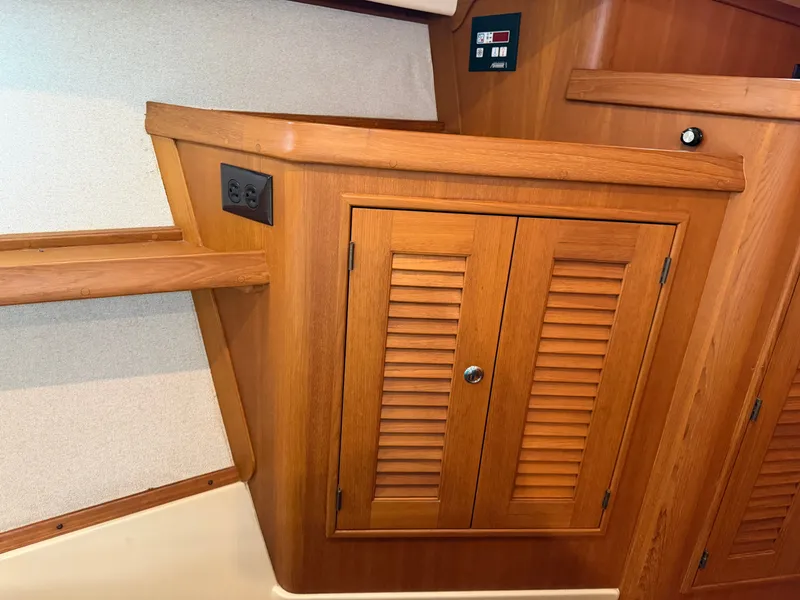 Slide: The Image of Island Packet 445 2005 - 18