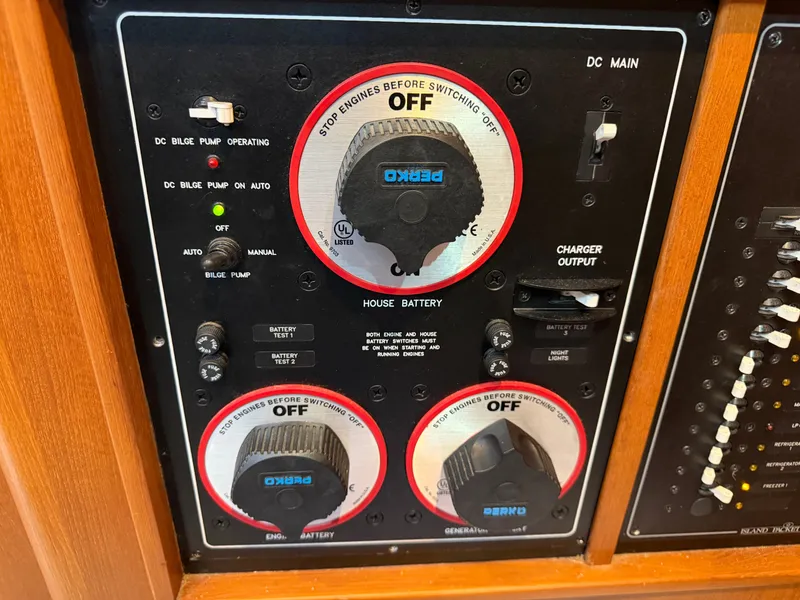 Slide: The Image of Island Packet 445 2005 - 42