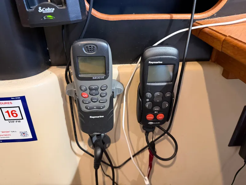 Slide: The Image of Island Packet 445 2005 - 46