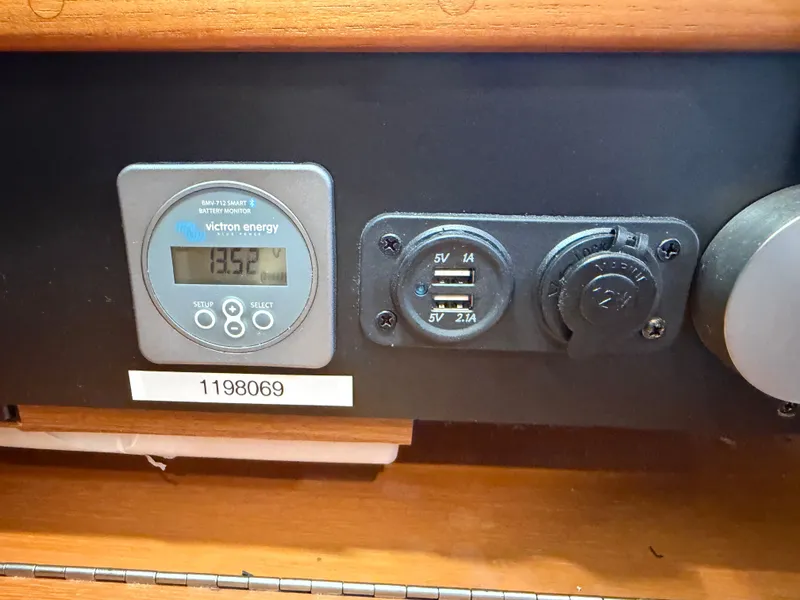 Slide: The Image of Island Packet 445 2005 - 53