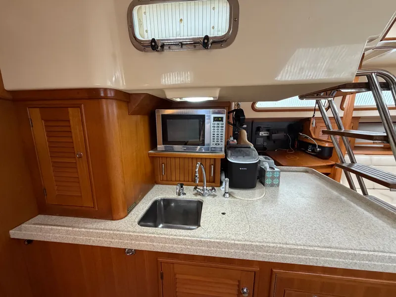 Slide: The Image of Island Packet 445 2005 - 56