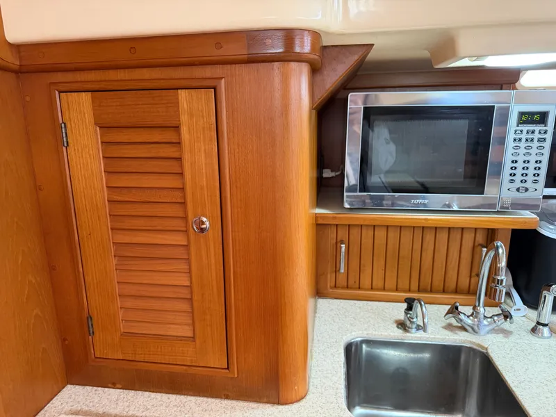 Slide: The Image of Island Packet 445 2005 - 59