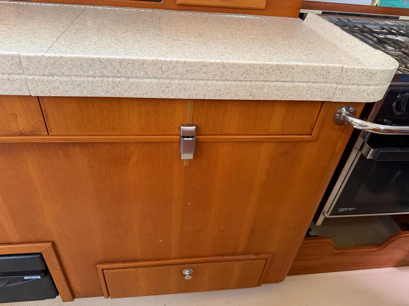 Slide: The Image of Island Packet 445 2005 - 66