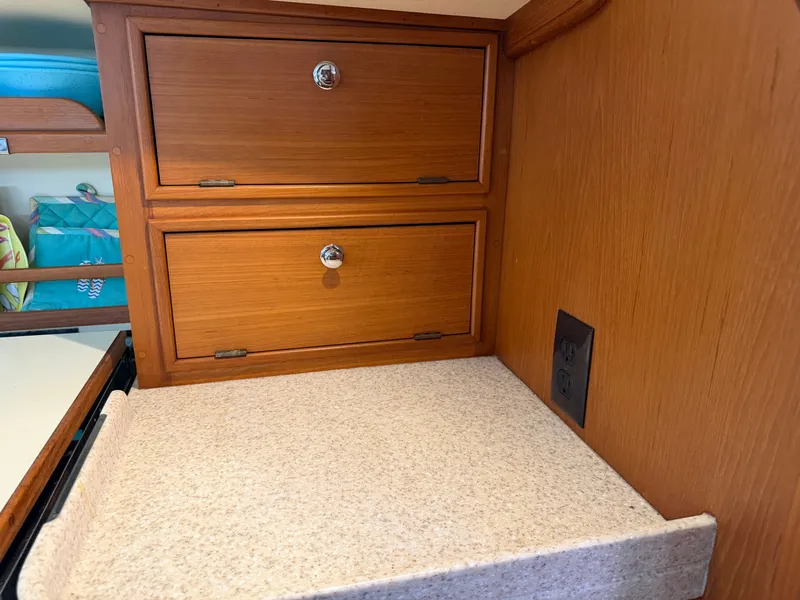 Slide: The Image of Island Packet 445 2005 - 70