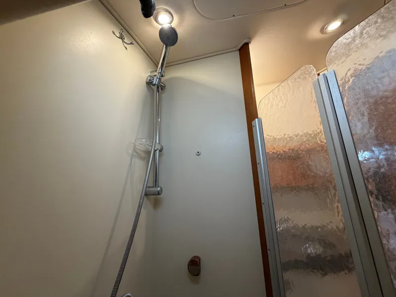 Slide: The Image of Island Packet 445 2005 - 89