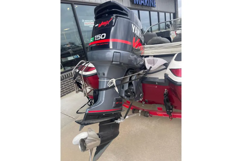 Slide: The Image of 2003 Skeeter SL 190 boat with Yamaha VMAX 150 outboard motor. - 6