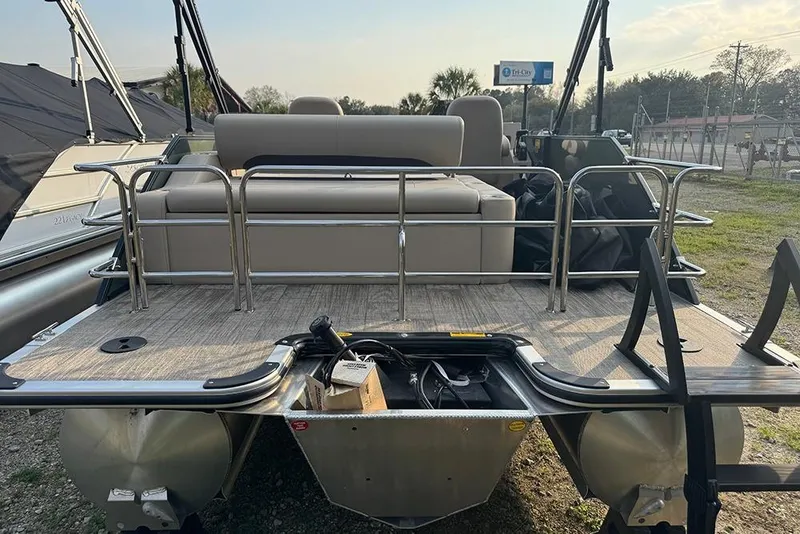 Slide: The Image of 2026 Bentley Pontoons Legacy 223 Swingback with spacious seating and modern design. - 34