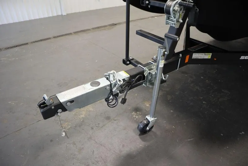 Slide: The Image of Trailer hitch of 2024 Sea-Doo Switch Cruise 21 with wheel and winch. - 36