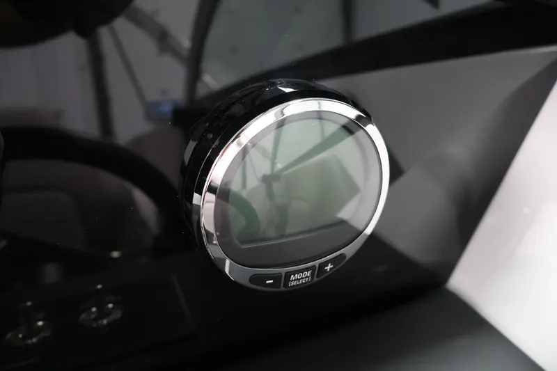 Slide: The Image of Dashboard control panel of 2026 Four Winns H1 OB boat. - 20