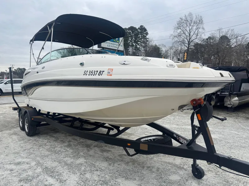 The Image of Chaparral 236 Sunesta 2005 - 1