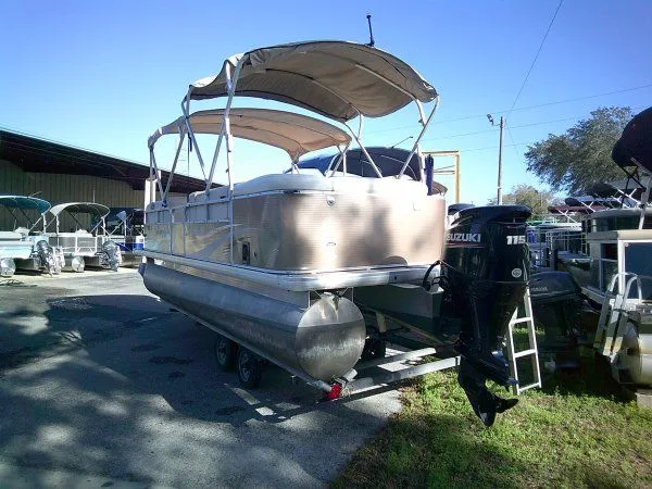 Slide: The Image of Sweetwater 2286RE Coastal Pontoon 2012 - 9