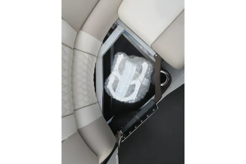 Slide: The Image of Interior view of Avalon Excalibur LTD Quad Lounger 2026. - 28