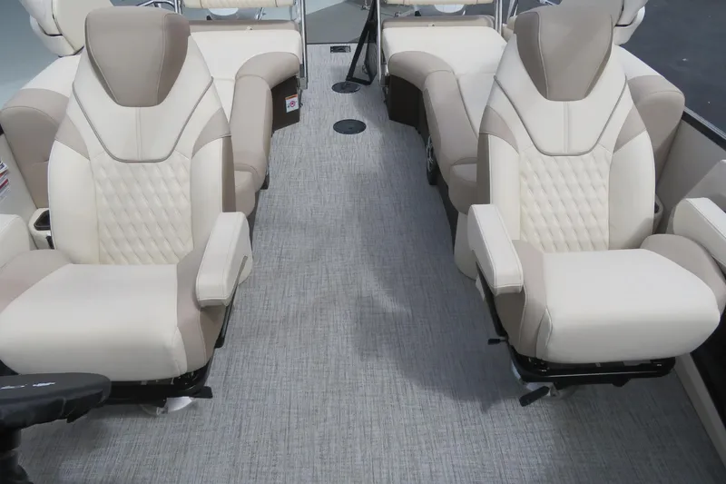 Slide: The Image of Luxurious seating in Avalon Excalibur LTD Quad Lounger 2026. - 30