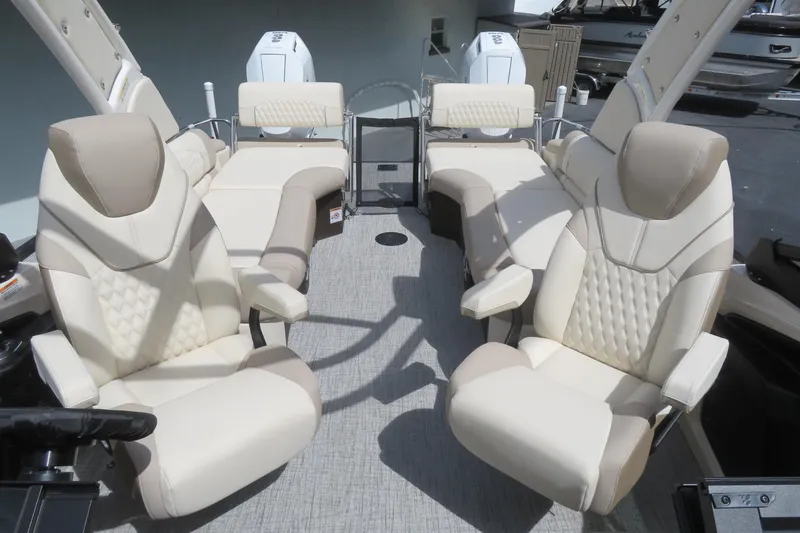 Slide: The Image of Avalon 2026 Avalon 27’ Excalibur LTD Elite Tritoon | Twin Mercury 400 V10s | Joystick | Performance Pontoon 2026 - 50