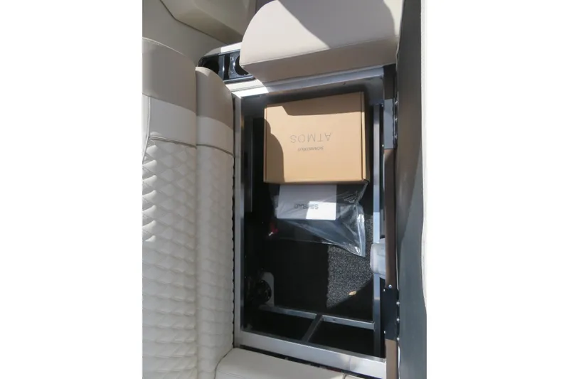 Slide: The Image of Avalon 2026 Avalon 27’ Excalibur LTD Elite Tritoon | Twin Mercury 400 V10s | Joystick | Performance Pontoon 2026 - 60