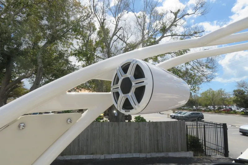 Slide: The Image of Avalon 2026 Avalon 27’ Excalibur LTD Elite Tritoon | Twin Mercury 400 V10s | Joystick | Performance Pontoon 2026 - 62