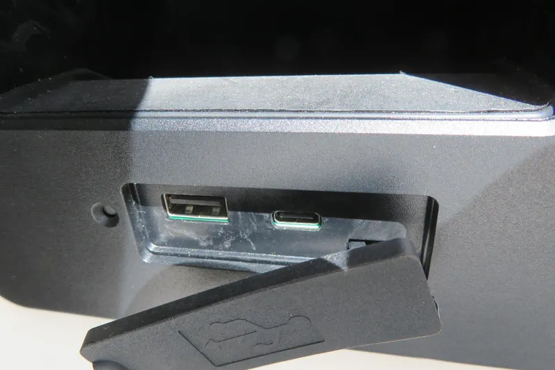 Slide: The Image of Avalon 2026 Avalon 27’ Excalibur LTD Elite Tritoon | Twin Mercury 400 V10s | Joystick | Performance Pontoon 2026 - 67