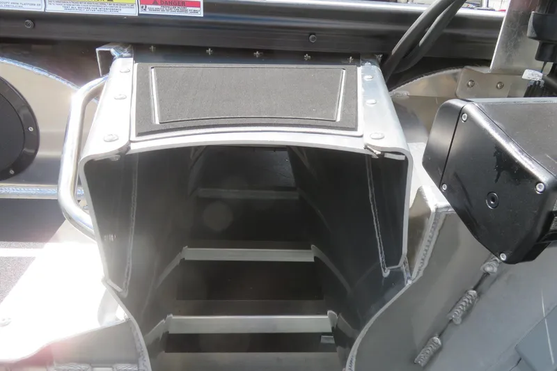 Slide: The Image of Avalon 2026 Avalon 27’ Excalibur LTD Elite Tritoon | Twin Mercury 400 V10s | Joystick | Performance Pontoon 2026 - 72