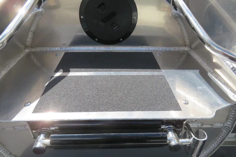 Slide: The Image of Avalon 2026 Avalon 27’ Excalibur LTD Elite Tritoon | Twin Mercury 400 V10s | Joystick | Performance Pontoon 2026 - 75