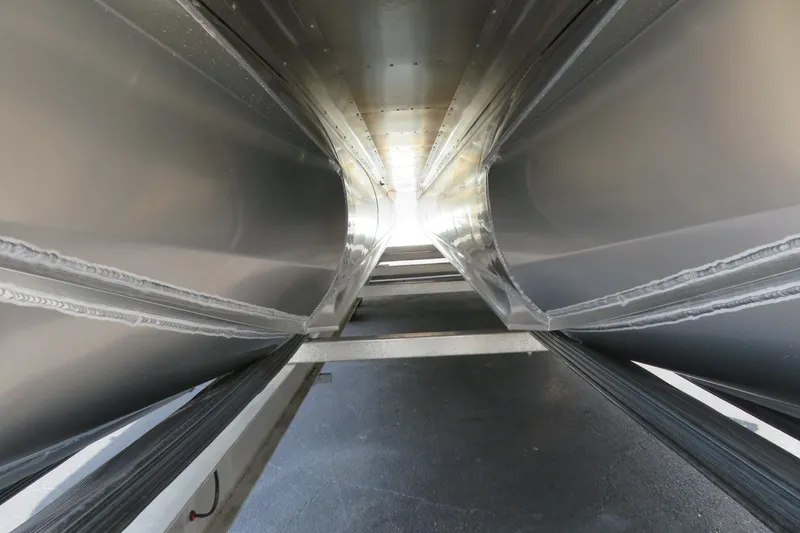 Slide: The Image of Avalon 2026 Avalon 27’ Excalibur LTD Elite Tritoon | Twin Mercury 400 V10s | Joystick | Performance Pontoon 2026 - 84