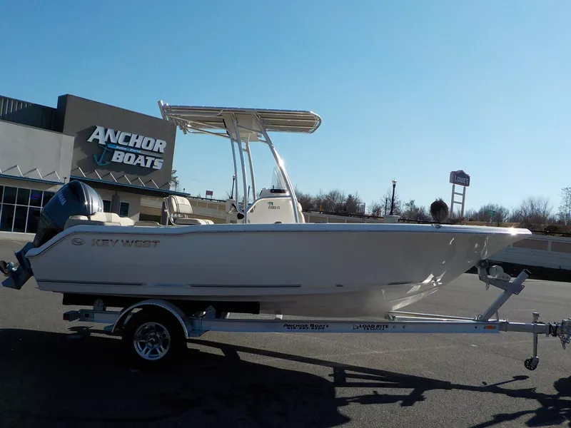 Slide: The Image of Key West FAMILY SPORTSMAN 203FS 2026 - 8