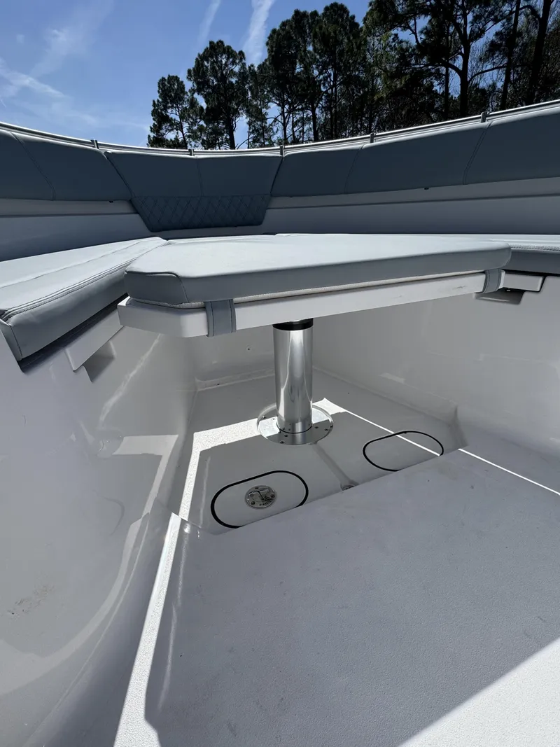 Slide: The Image of Sportsman Heritage 321 Center Console 2026 - 15