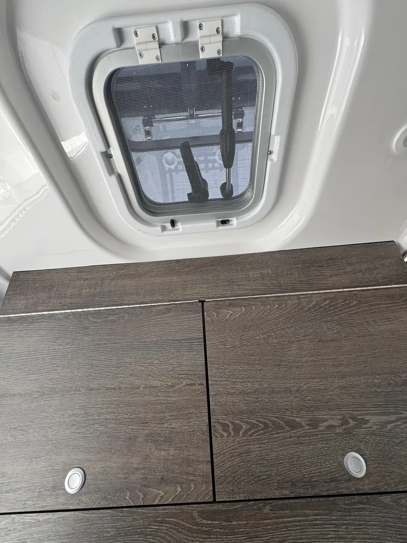 Slide: The Image of Sportsman Heritage 321 Center Console 2026 - 19