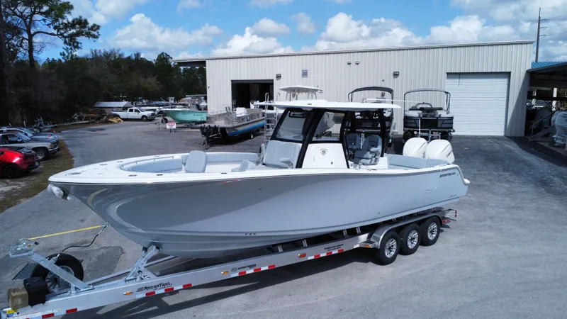 Slide: The Image of Sportsman Heritage 321 Center Console 2026 - 3