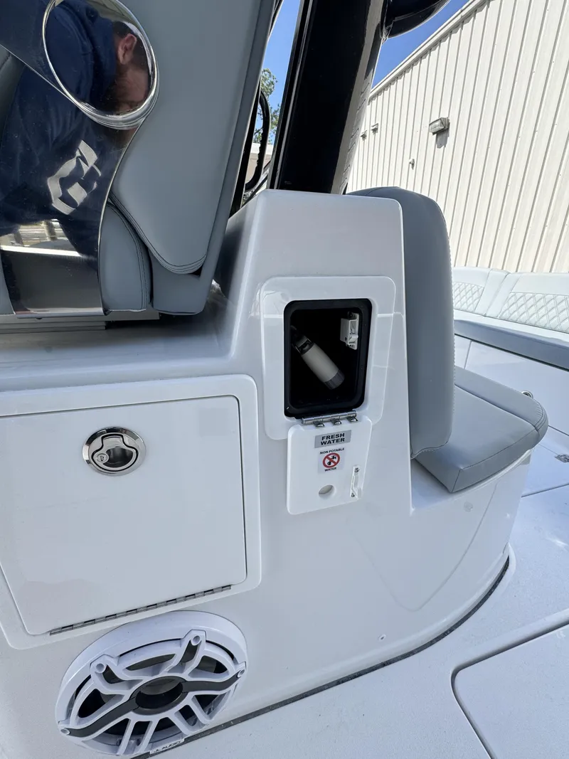 Slide: The Image of Sportsman Heritage 321 Center Console 2026 - 32