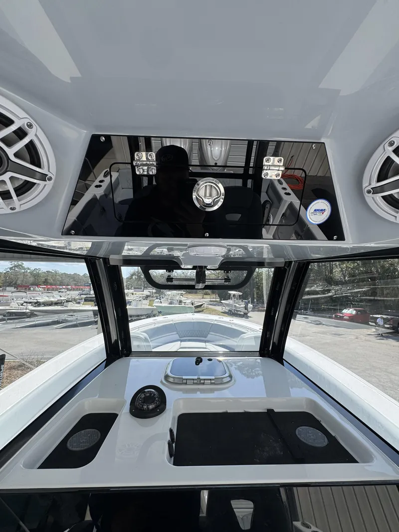 Slide: The Image of Sportsman Heritage 321 Center Console 2026 - 36