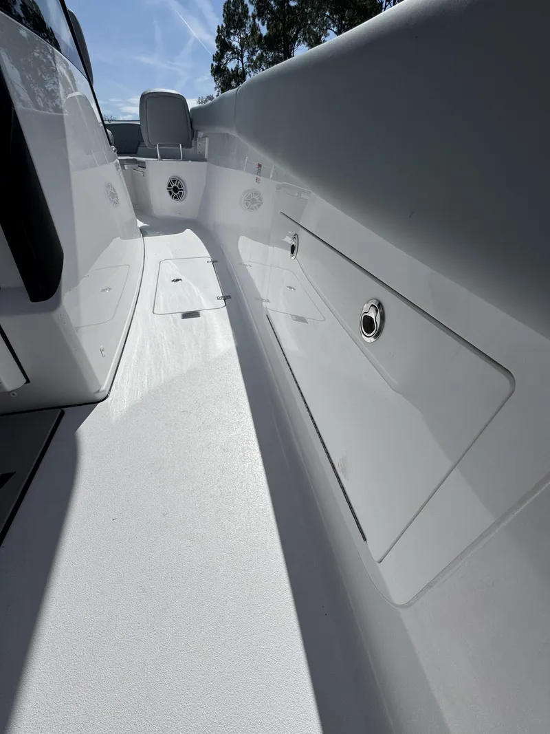 Slide: The Image of Sportsman Heritage 321 Center Console 2026 - 43