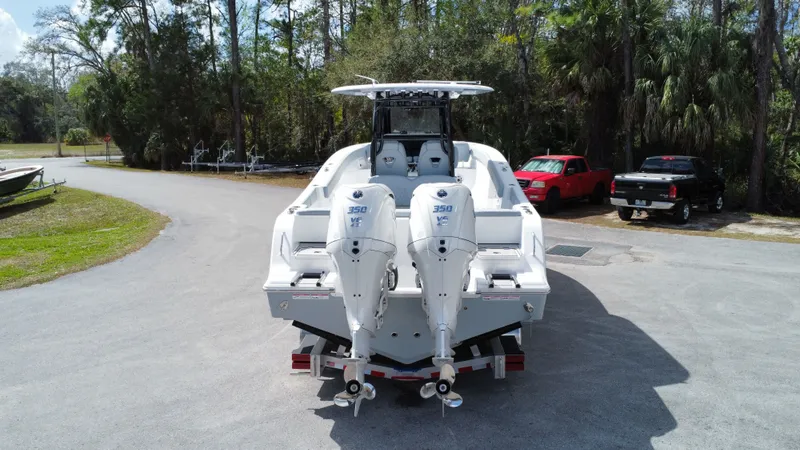 Slide: The Image of Sportsman Heritage 321 Center Console 2026 - 5