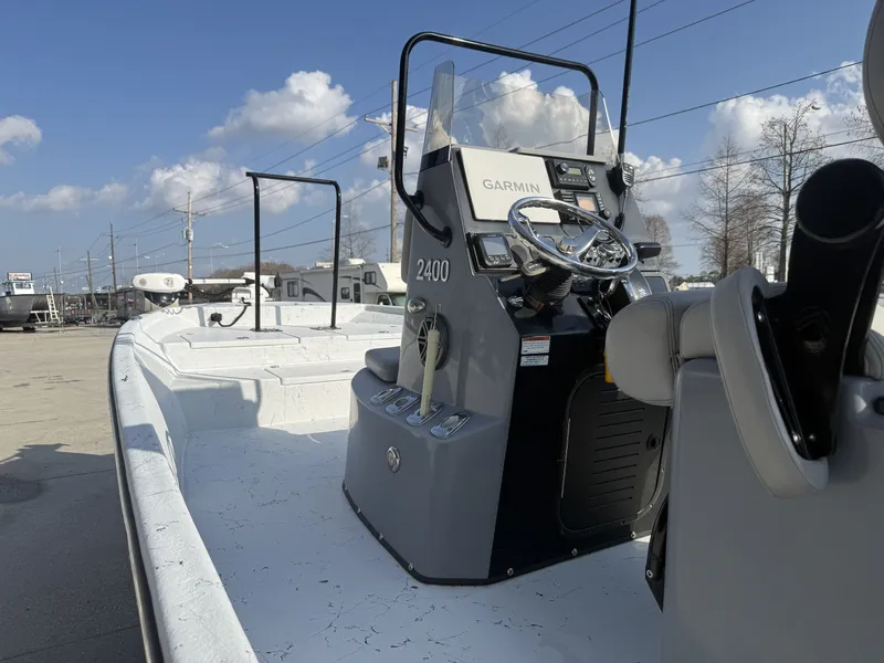 Slide: The Image of Blazer 2400 BAY/CC 2022 - 6