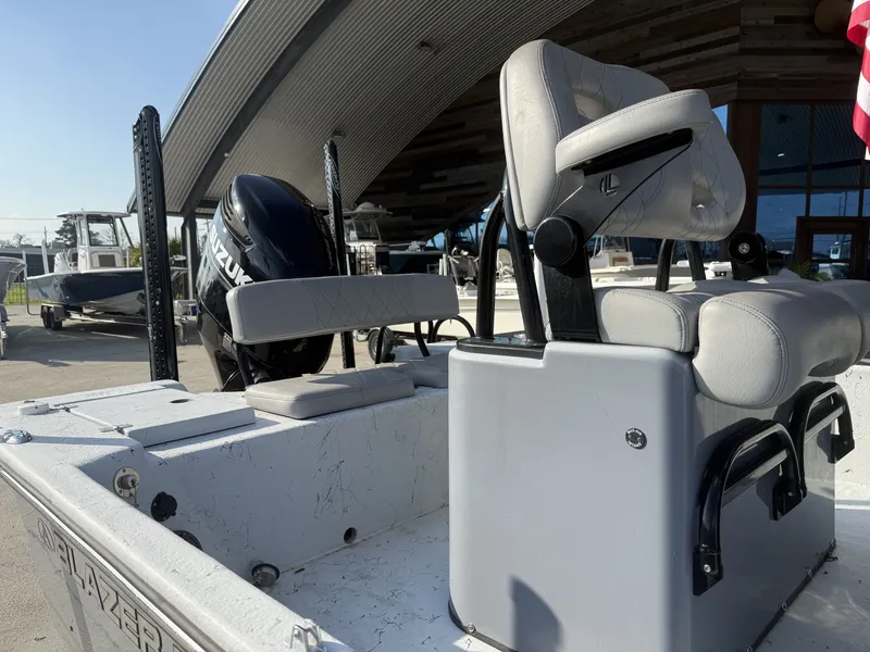 Slide: The Image of Blazer 2400 BAY/CC 2022 - 9