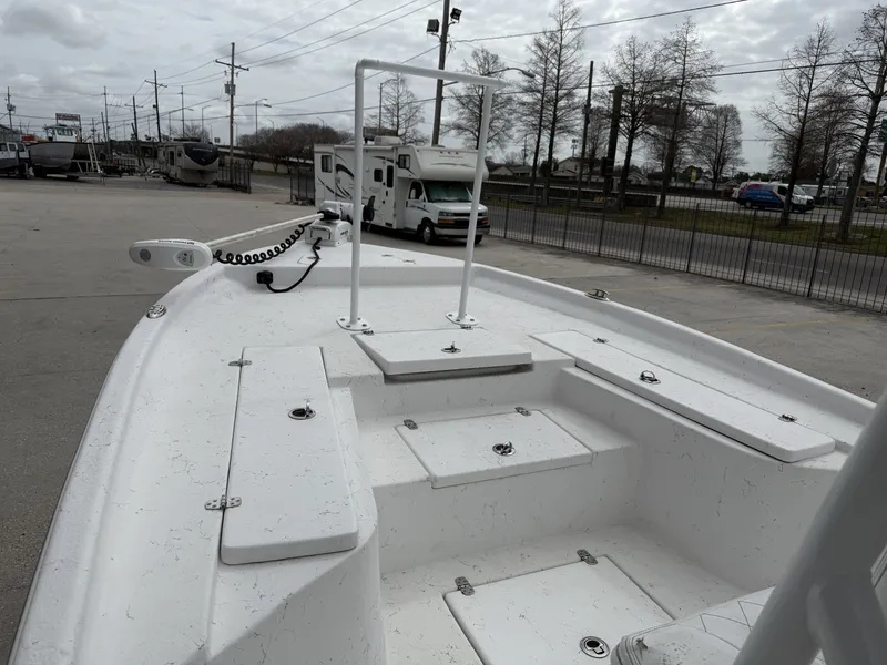 Slide: The Image of Blazer 2400 BAY/CC 2021 - 9