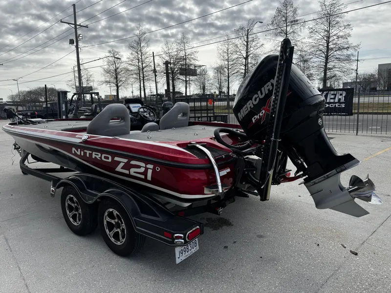 Slide: The Image of Nitro Z21 2017 - 7