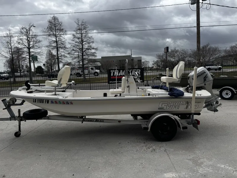 Slide: The Image of Carolina JV-Series JV17CC 2009 - 13