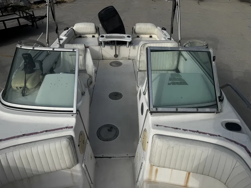 Slide: The Image of Boston Whaler 20 Dauntless 1997 - 11