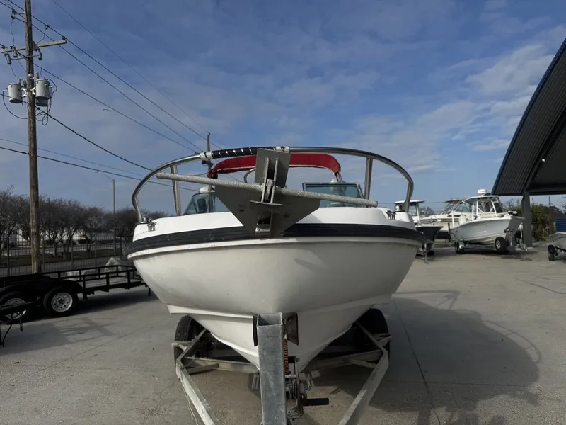 Slide: The Image of Boston Whaler 20 Dauntless 1997 - 5