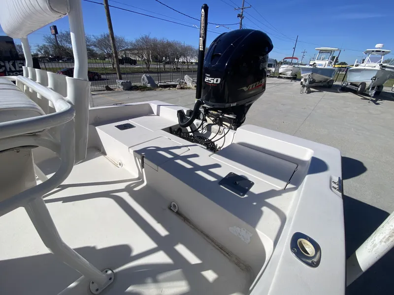 Slide: The Image of Pathfinder 2400-v 2001 - 15