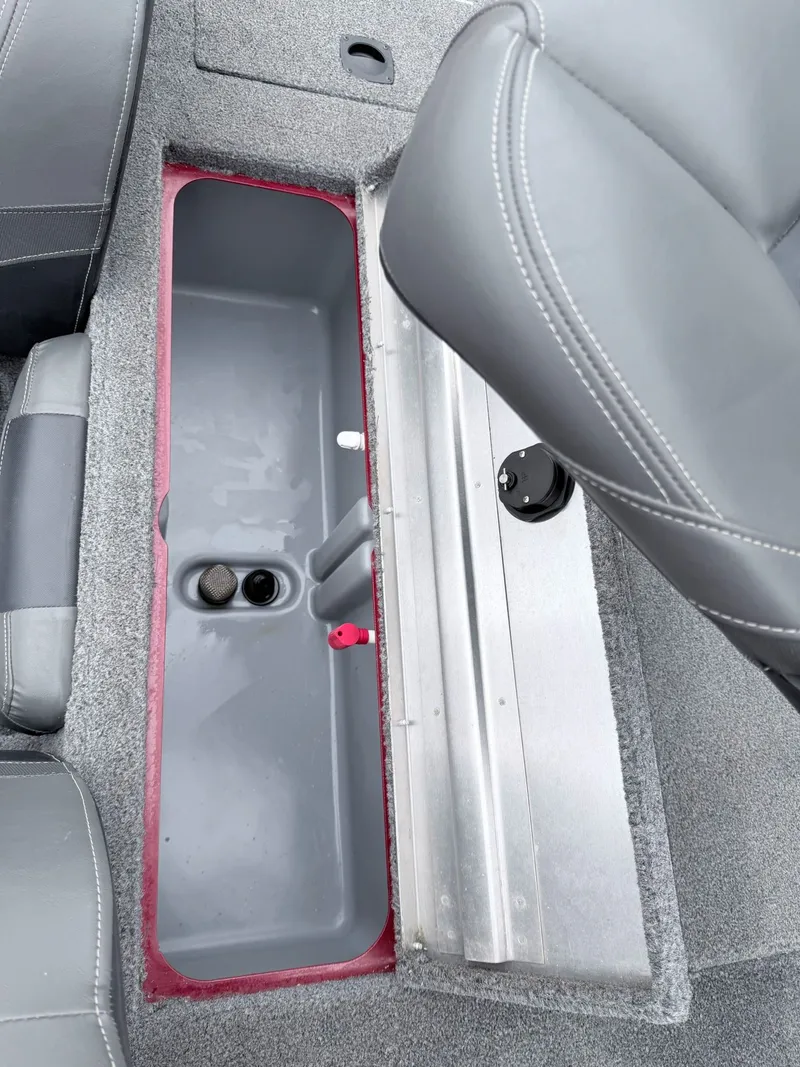 Slide: The Image of Tracker Pro Team 175 TXW 2019 - 14