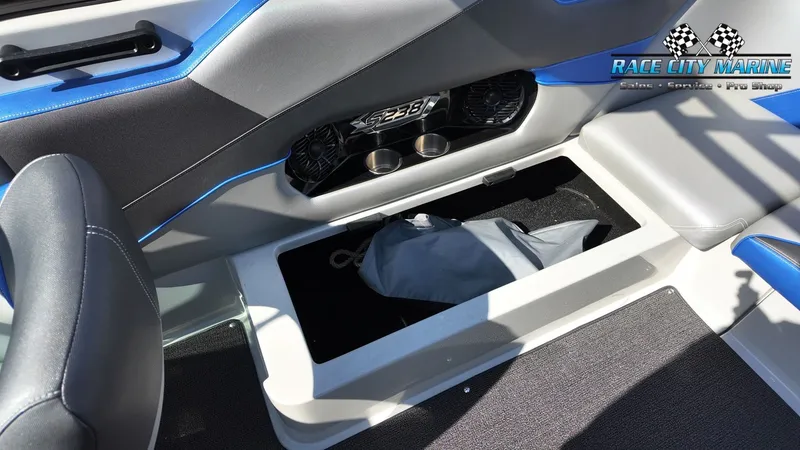 Slide: The Image of Supreme S238 2016 - 34