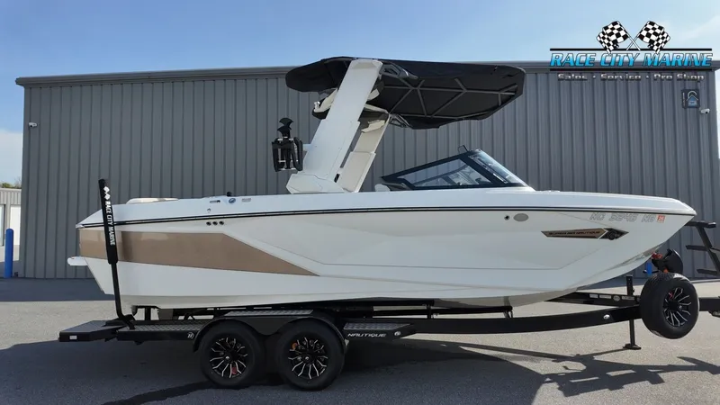 The Image of Nautique G23 2023 - 1