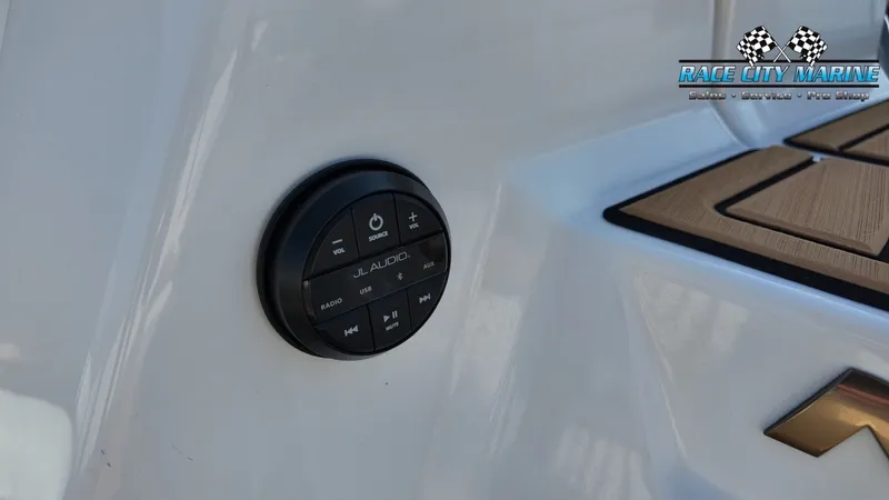 Slide: The Image of Nautique G23 2023 - 18