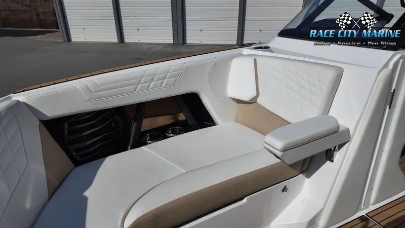 Slide: The Image of Nautique G23 2023 - 21